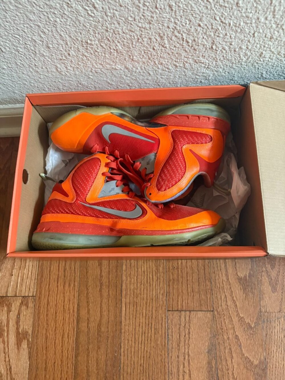 Nike Lebron 9 Big Bang